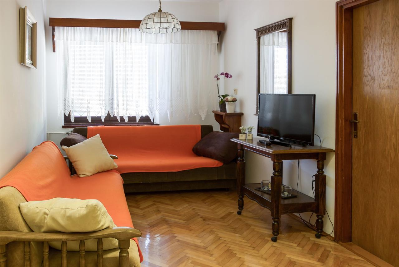 Apartments Marijana Senj  Esterno foto