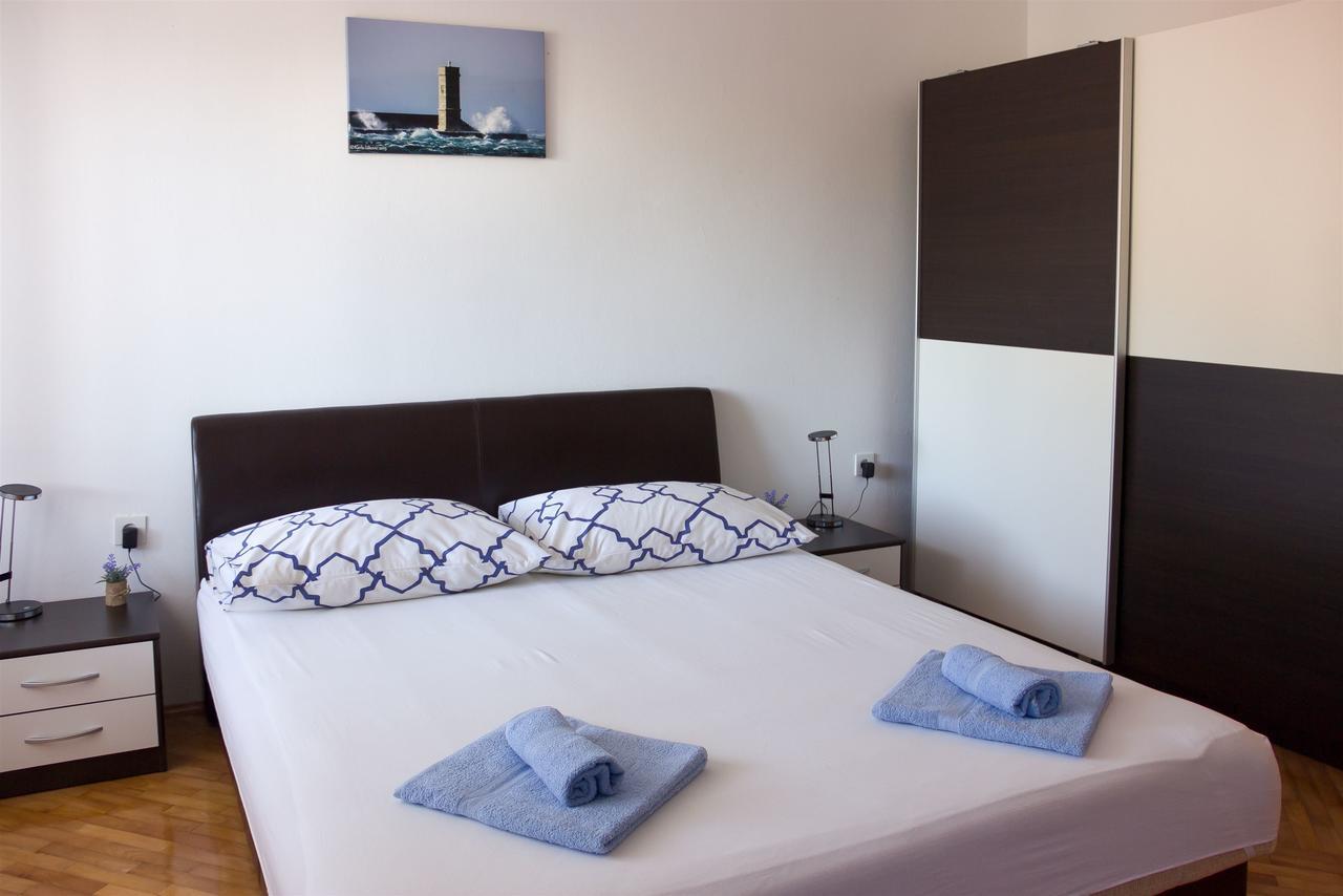 Apartments Marijana Senj  Esterno foto
